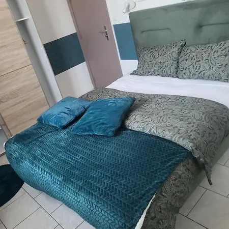 Pensión Akwaba Chez Ouli *